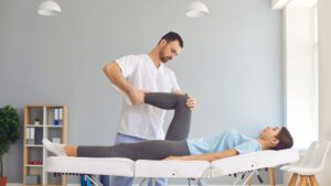 Terapia manualna - kto powinien się na nią zdecydować?