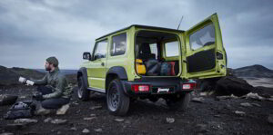 Suzuki Jimny – w teren, w podróż, do firmy