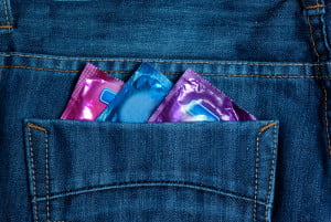 Prezerwatywy – wybierz dopasowaną do swoich potrzeb