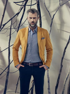 Garnitur to nie sztywny mundurek